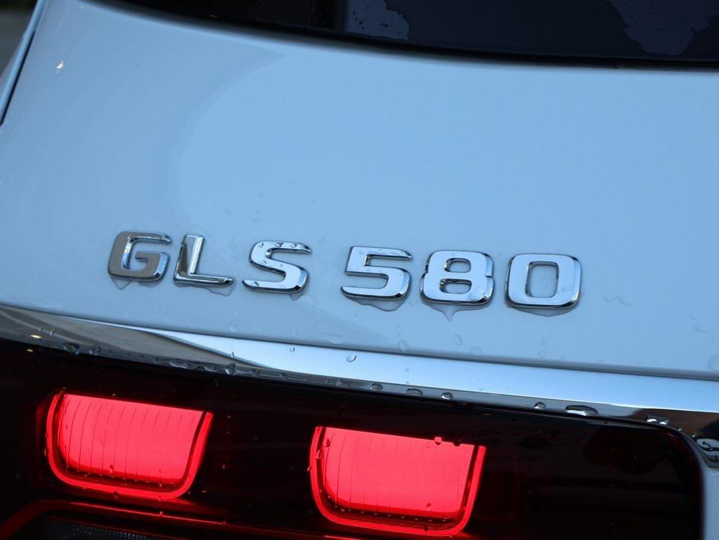 new 2026 Mercedes-Benz GLS 580 car, priced at $126,120