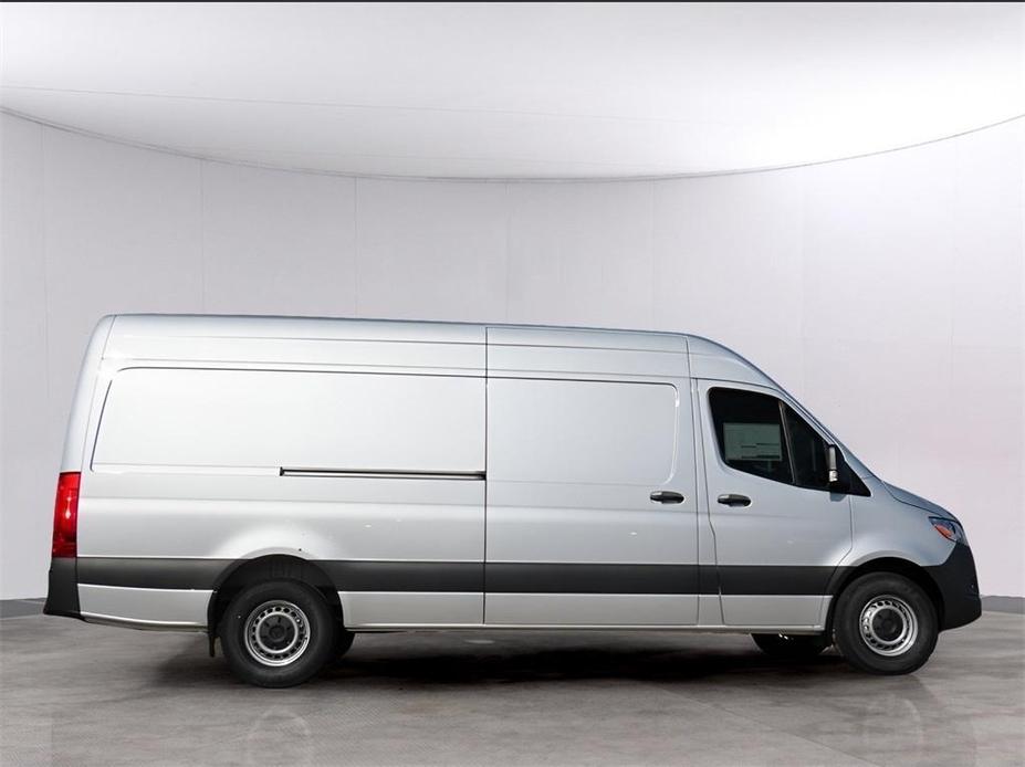 new 2024 Mercedes-Benz Sprinter 2500 car, priced at $68,364