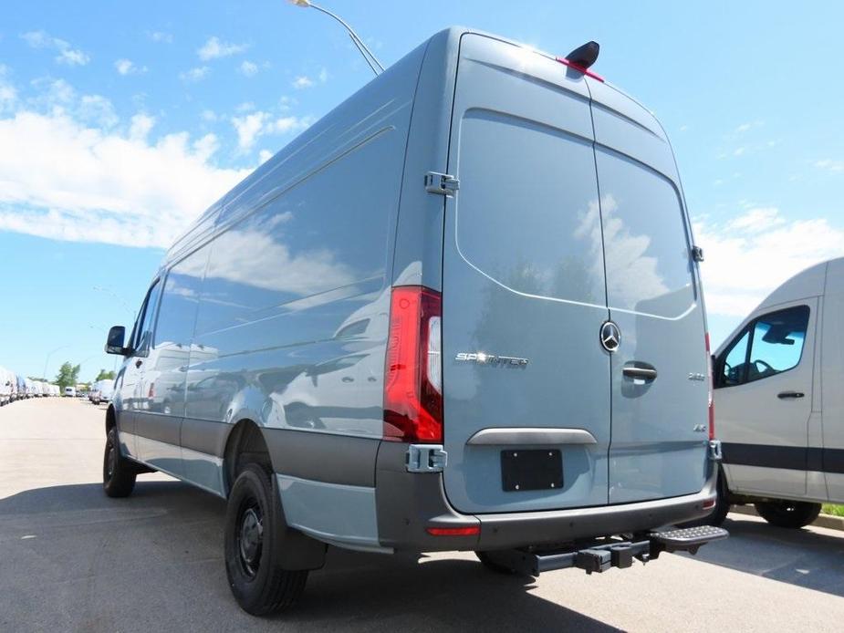 new 2024 Mercedes-Benz Sprinter 2500 car, priced at $84,677