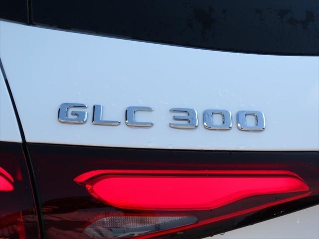 new 2024 Mercedes-Benz GLC 300 car, priced at $59,615