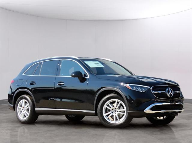 new 2025 Mercedes-Benz GLC 300 car, priced at $57,300