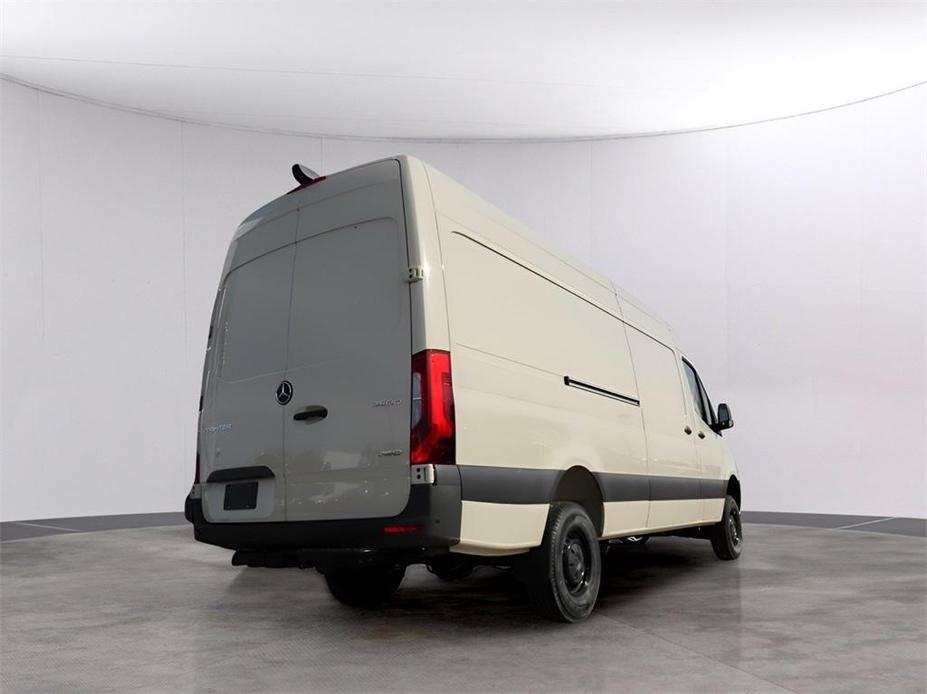 new 2024 Mercedes-Benz Sprinter 2500 car, priced at $83,272