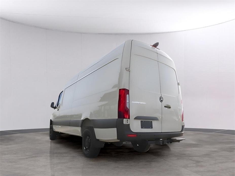 new 2024 Mercedes-Benz Sprinter 2500 car, priced at $83,272