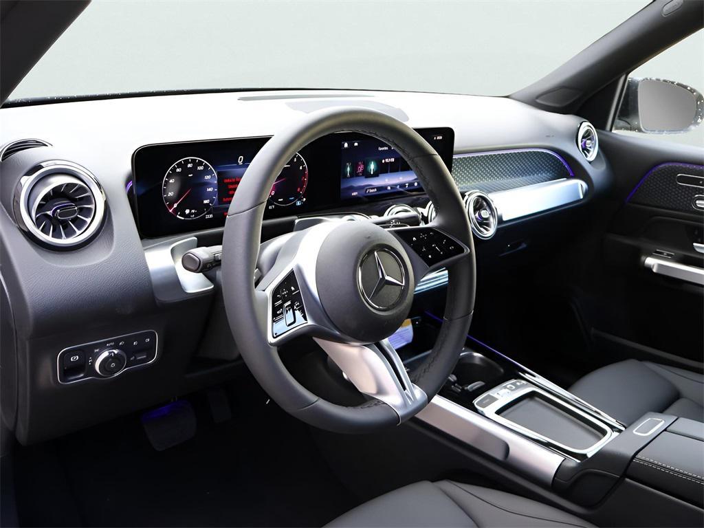 new 2025 Mercedes-Benz GLB 250 car, priced at $51,695