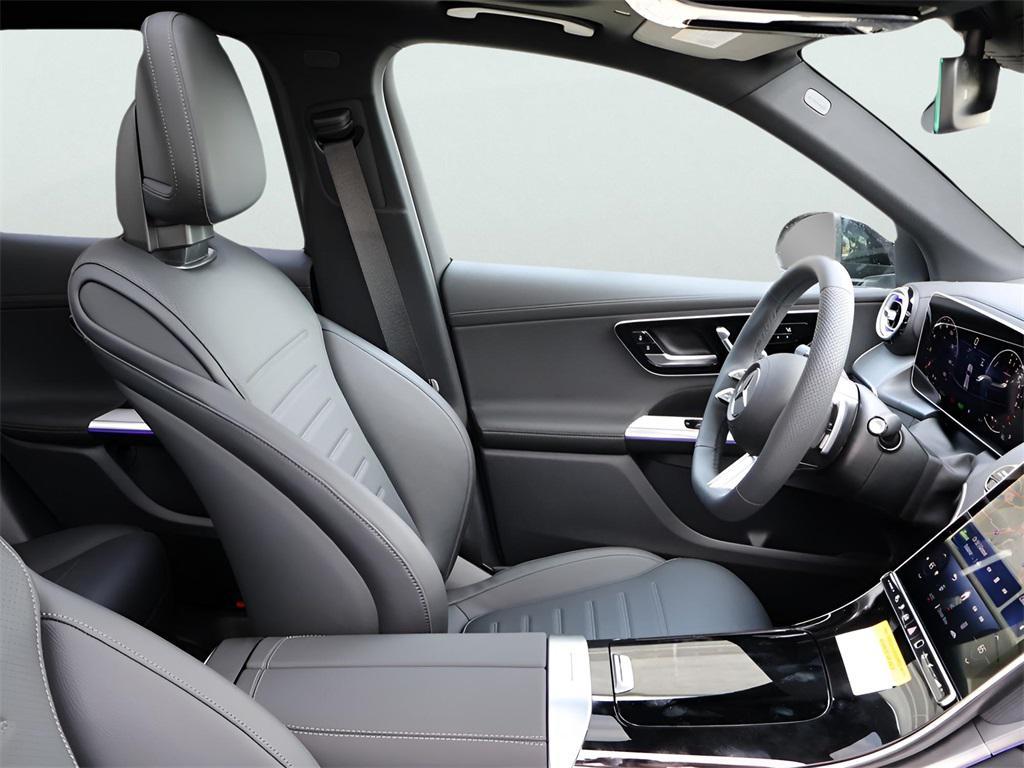 new 2025 Mercedes-Benz GLC 350e car, priced at $70,640