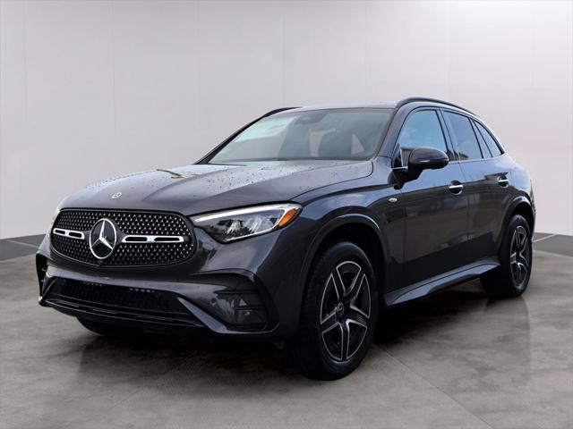new 2025 Mercedes-Benz GLC 350e car, priced at $70,640