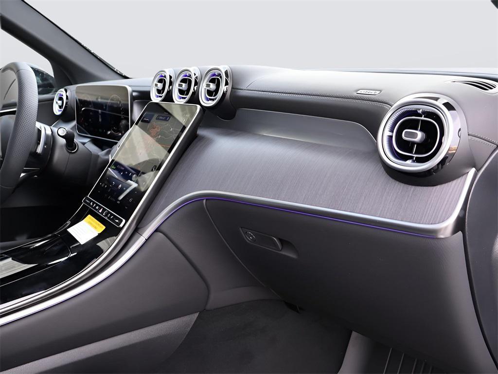 new 2025 Mercedes-Benz GLC 350e car, priced at $70,640