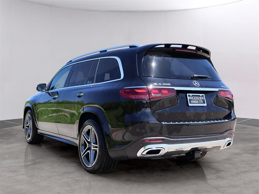 new 2025 Mercedes-Benz GLS 450 car, priced at $96,220