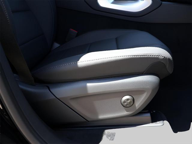 new 2025 Mercedes-Benz GLS 450 car, priced at $96,220
