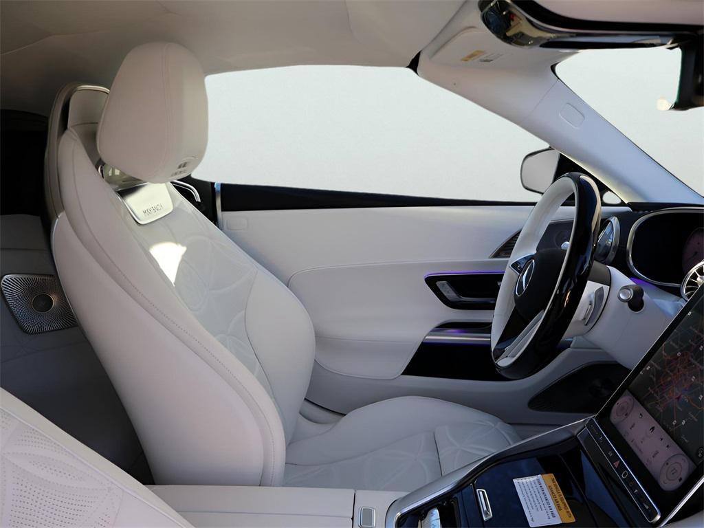 new 2026 Mercedes-Benz Maybach SL 680 Monogram Series car, priced at $257,685