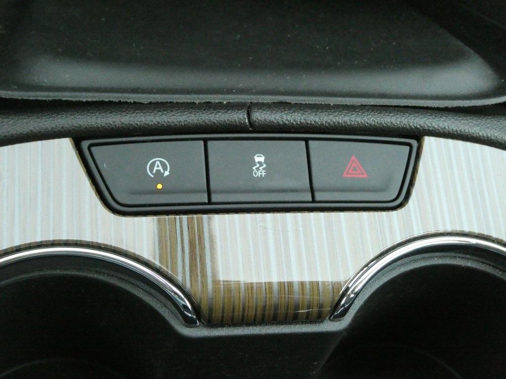 used 2023 GMC Acadia car, priced at $31,456