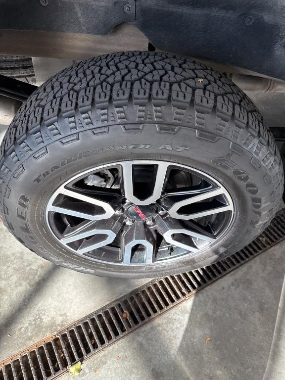 used 2023 GMC Sierra 1500 car, priced at $52,503