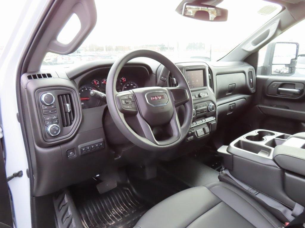 new 2024 GMC Sierra 3500 car, priced at $59,995