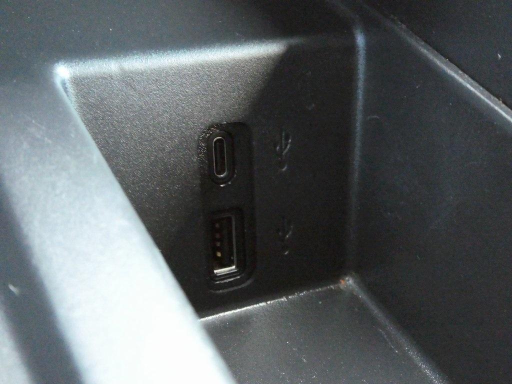 used 2024 GMC Acadia car, priced at $39,822