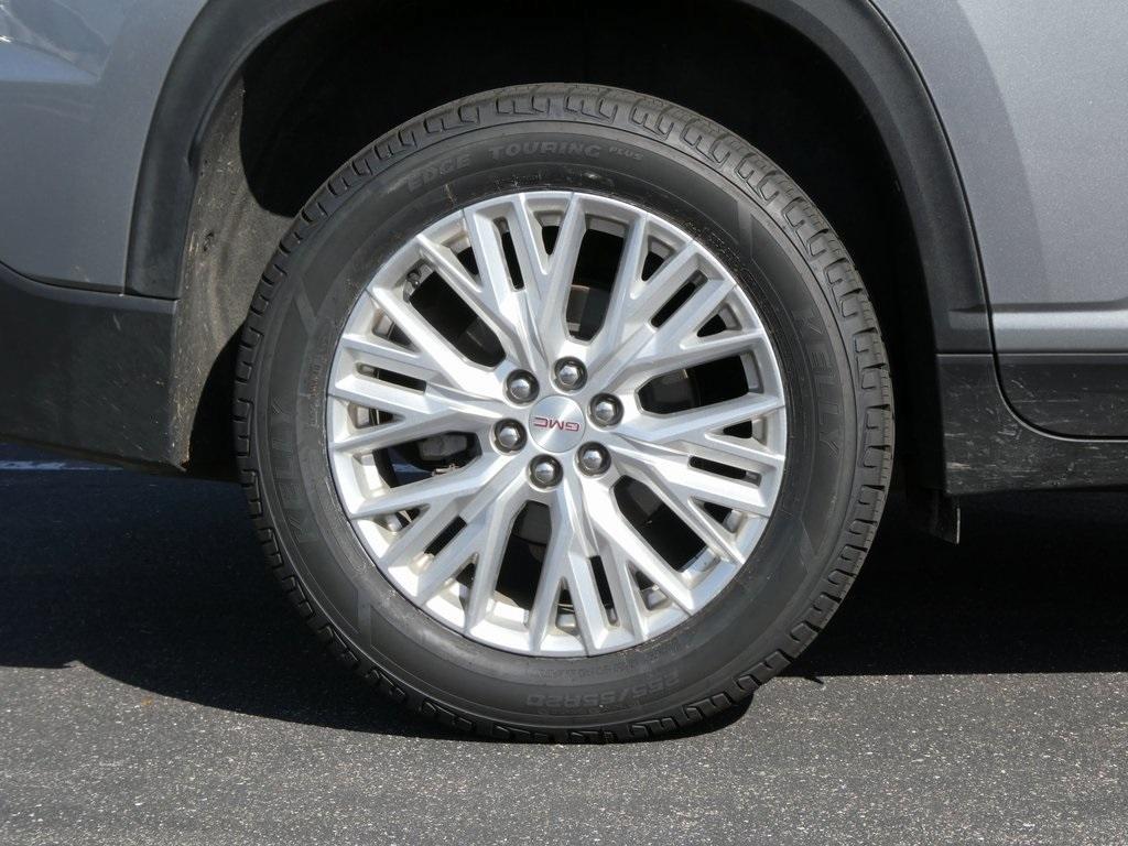 used 2024 GMC Acadia car, priced at $39,822