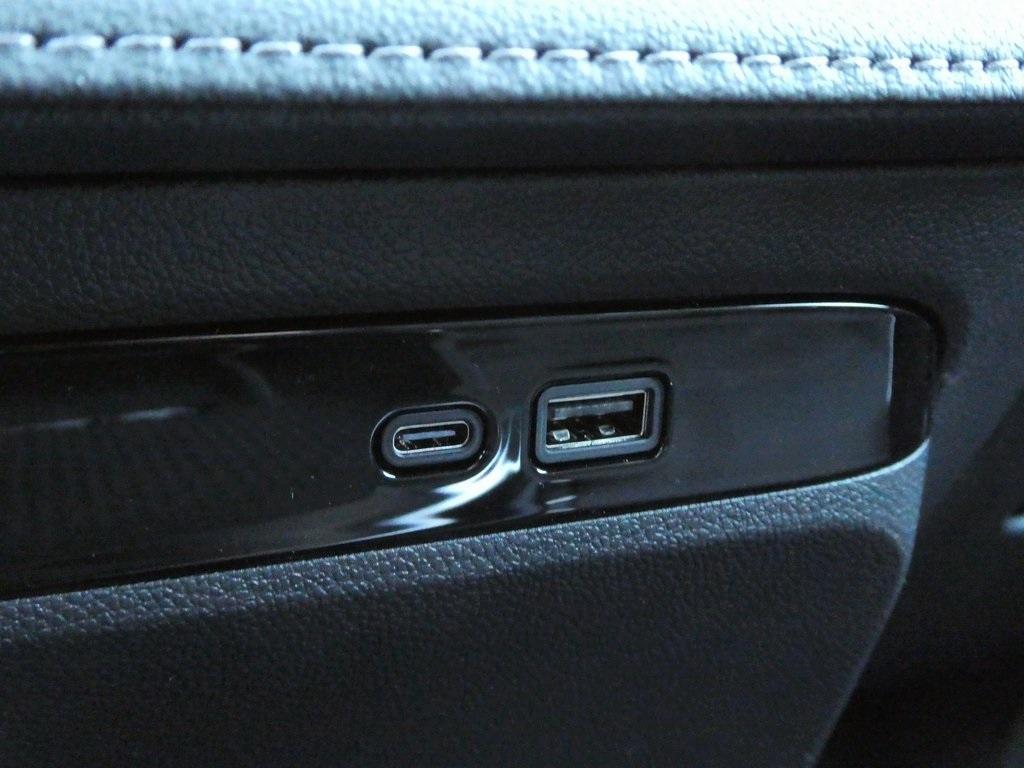 new 2026 Buick Enclave car, priced at $48,566