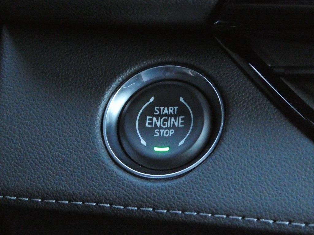 new 2025 Buick Enclave car, priced at $51,900