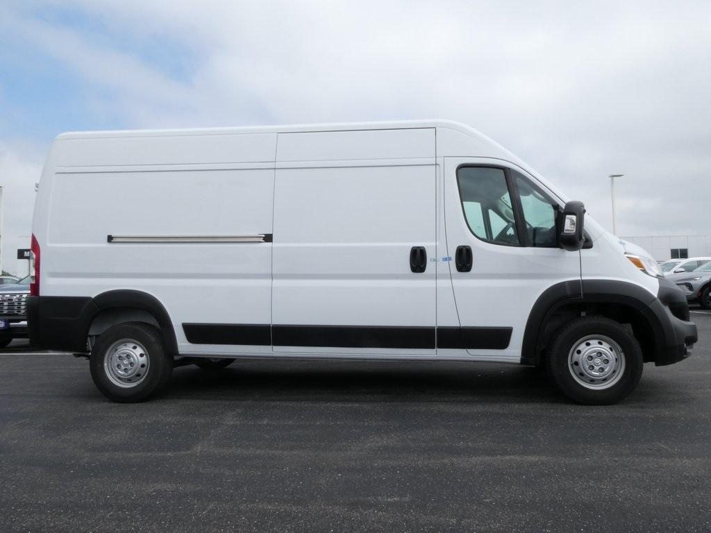 used 2023 Ram ProMaster 2500 car, priced at $32,324