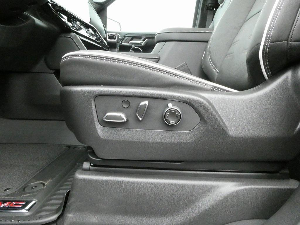 new 2025 GMC Sierra 1500 car, priced at $78,428