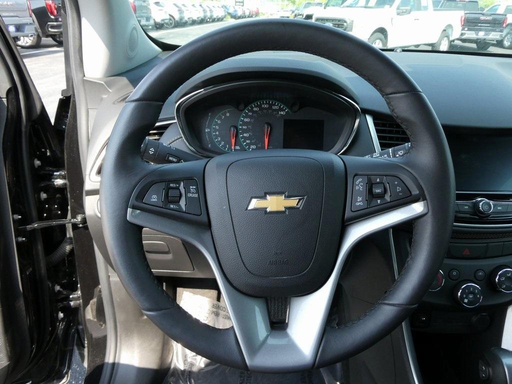 used 2022 Chevrolet Trax car, priced at $18,819