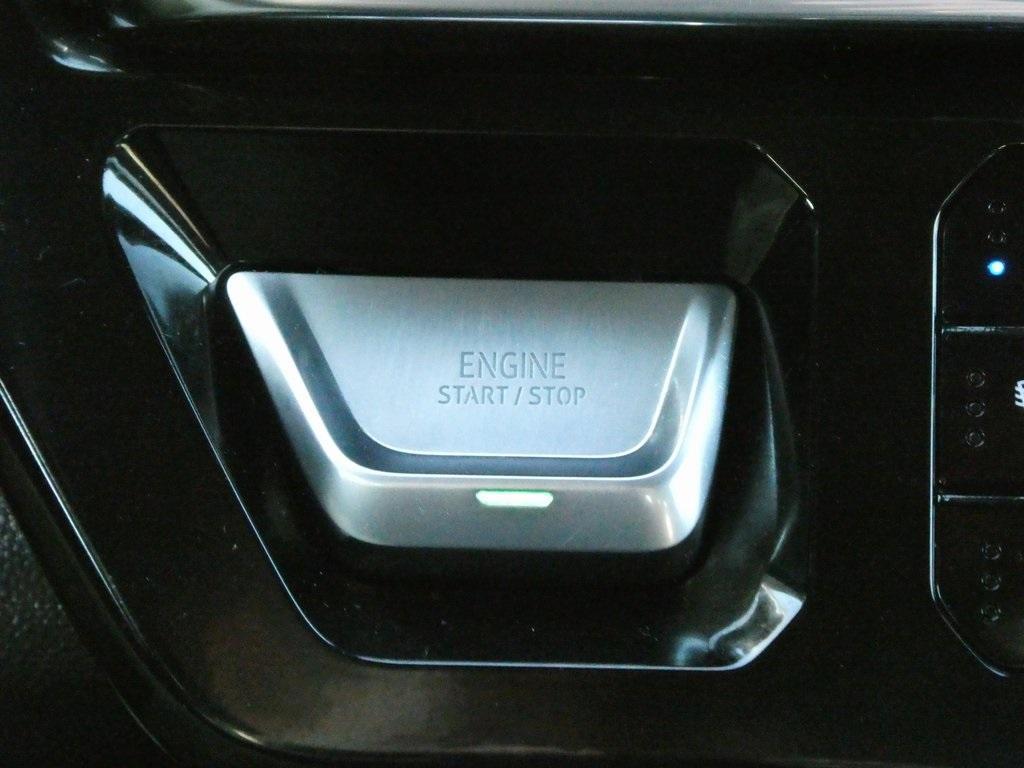 used 2023 GMC Sierra 1500 car, priced at $53,664