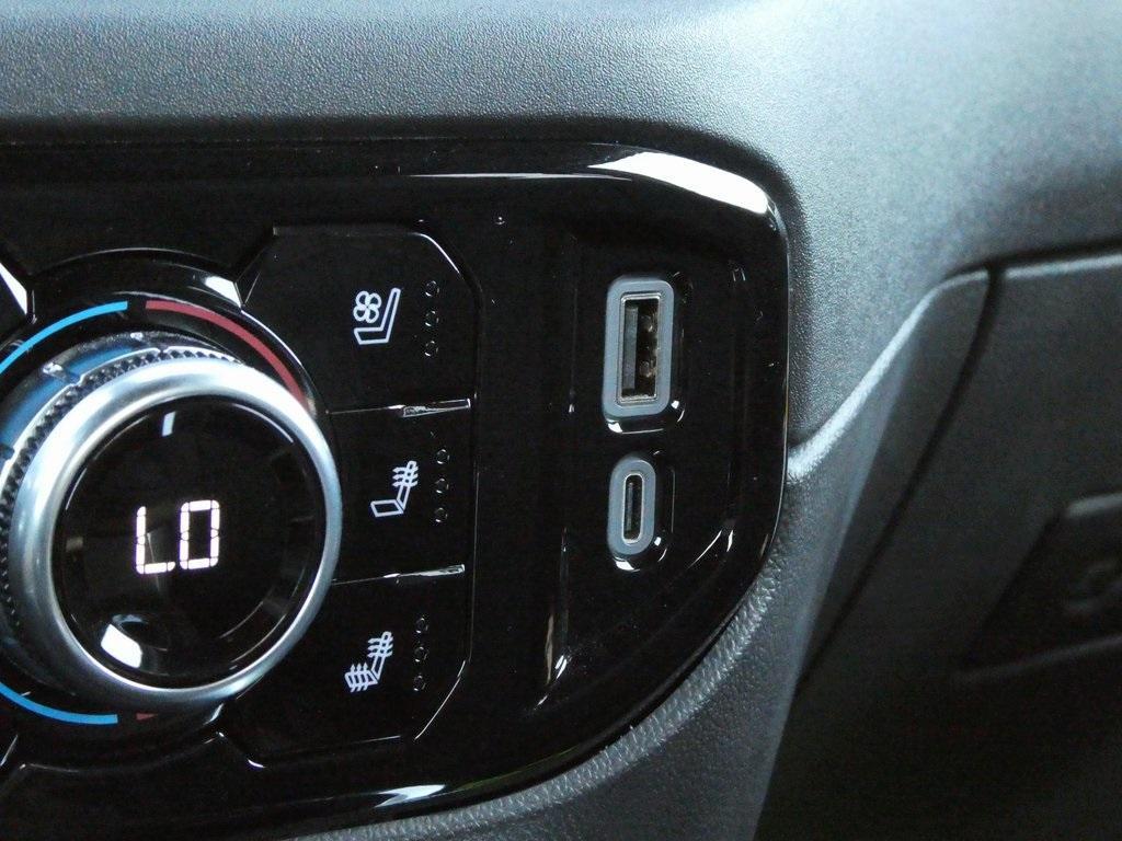 used 2024 GMC Sierra 1500 car, priced at $53,371