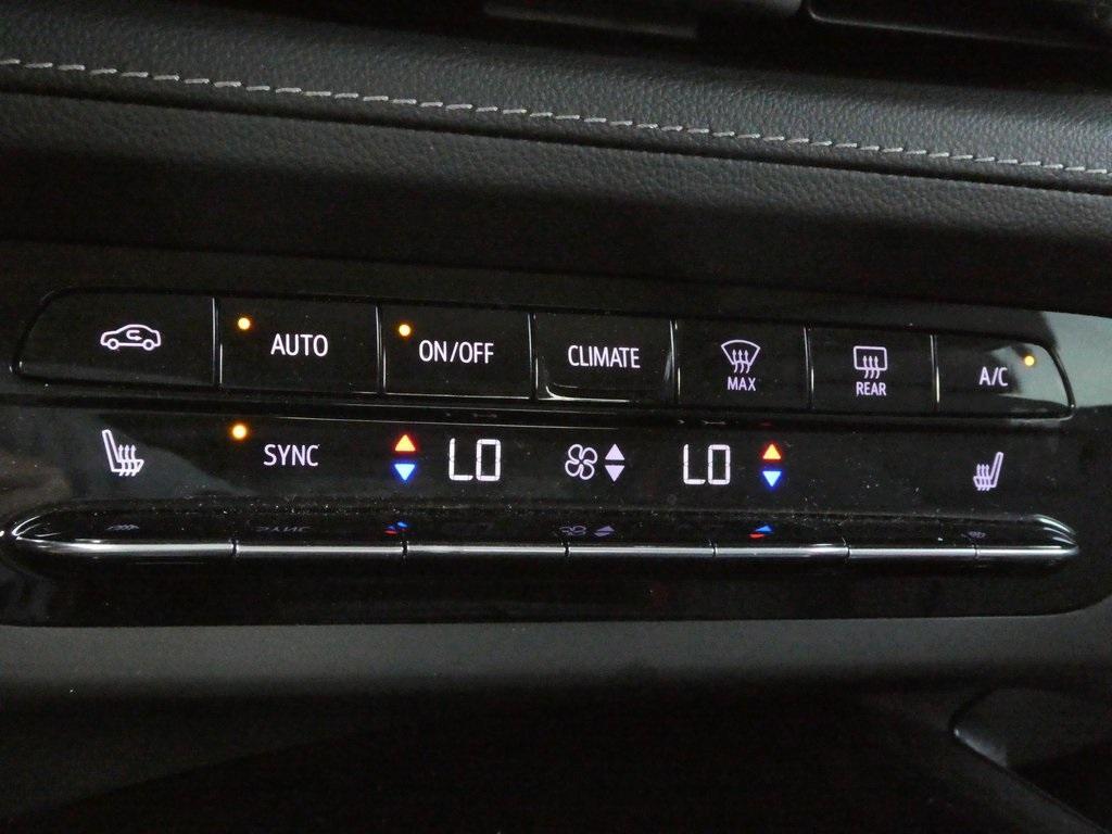 used 2023 Buick Envision car, priced at $30,515