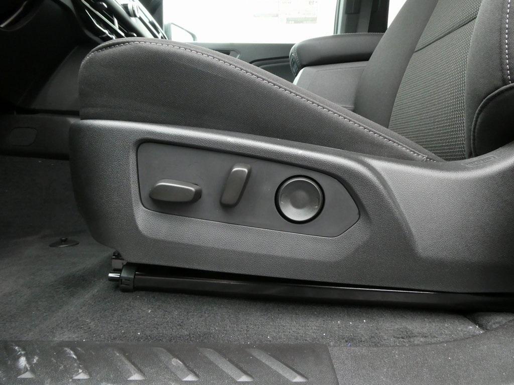 new 2025 GMC Canyon car, priced at $50,247