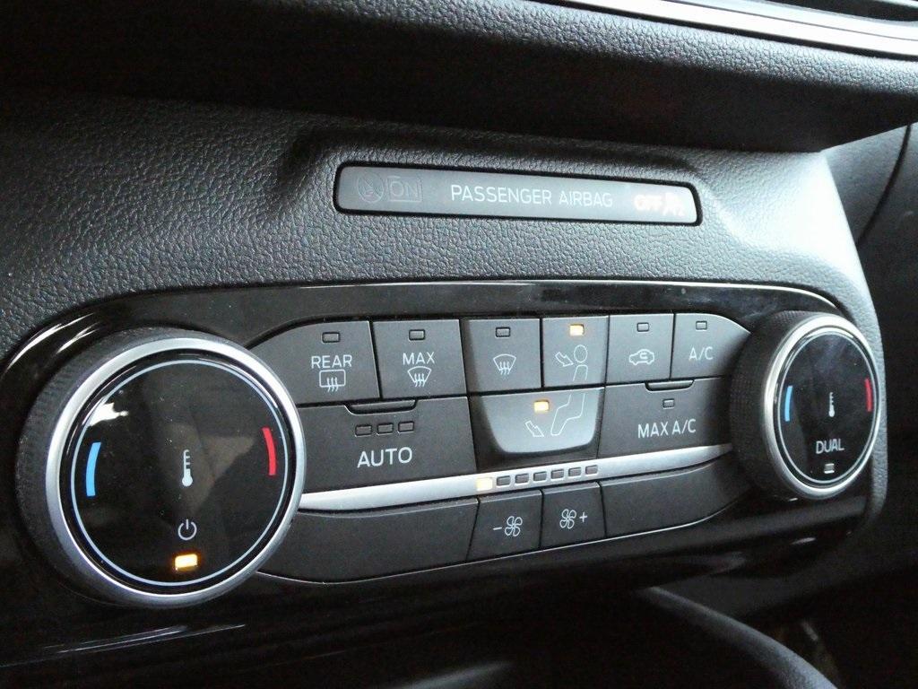 used 2022 Ford Escape car, priced at $23,149