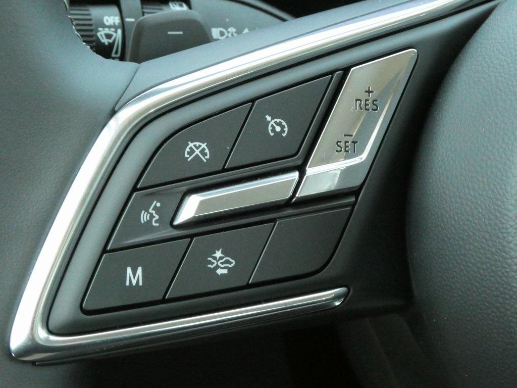 new 2025 Buick Envision car, priced at $37,658