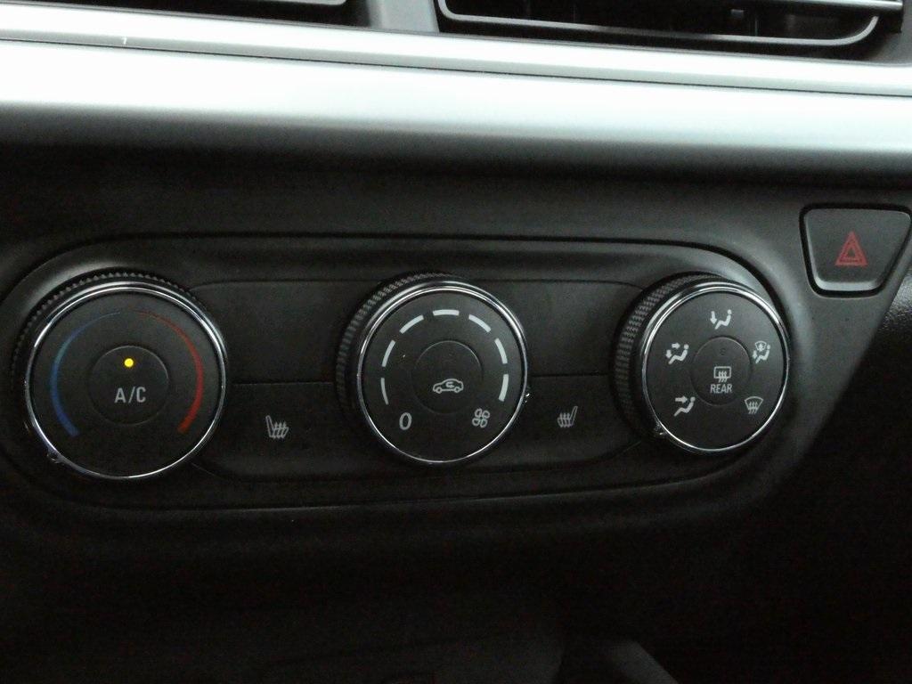 used 2024 Chevrolet Trax car, priced at $22,356