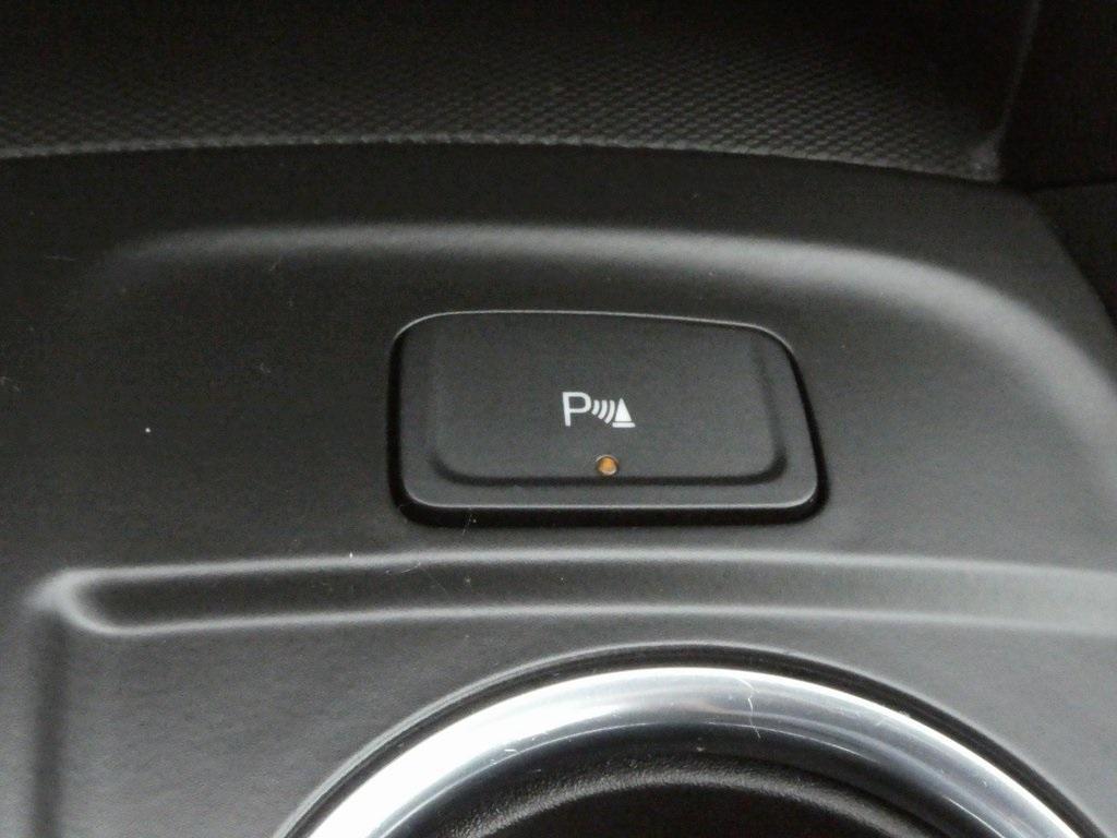 used 2023 Chevrolet Equinox car, priced at $23,677
