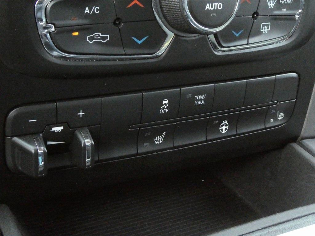 used 2022 Ram 1500 Classic car, priced at $28,935