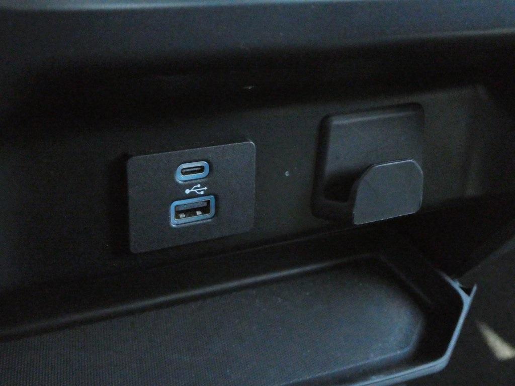 used 2022 Ford F-150 car, priced at $37,925