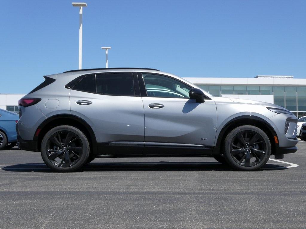 new 2025 Buick Envision car, priced at $41,548