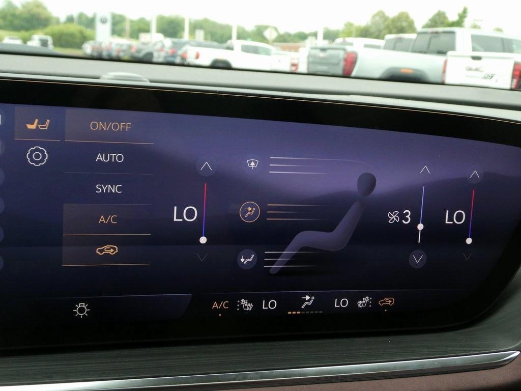 new 2025 Buick Envision car, priced at $41,111