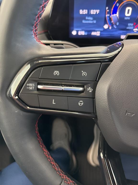 used 2024 Chevrolet Traverse car, priced at $50,282