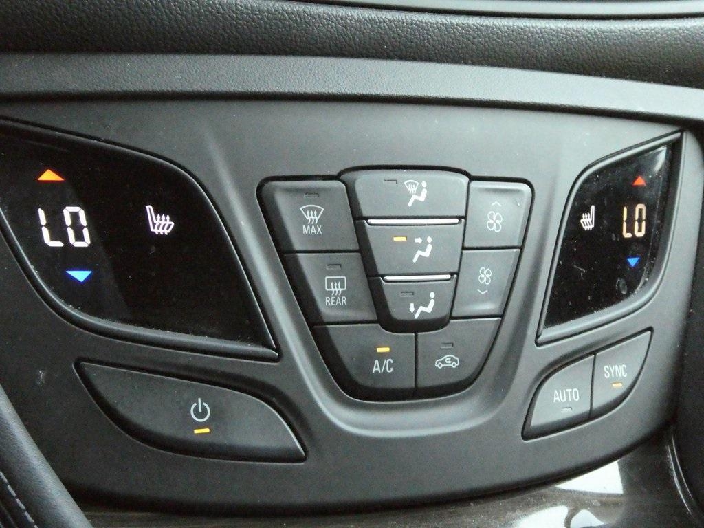 used 2019 Buick Envision car, priced at $19,028