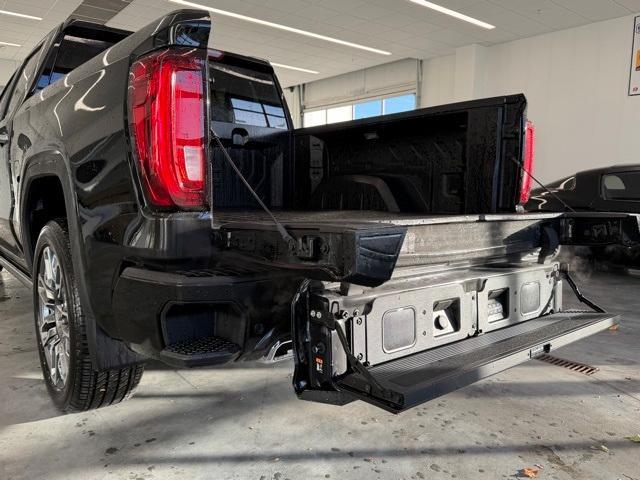 new 2025 GMC Sierra 1500 car, priced at $79,978