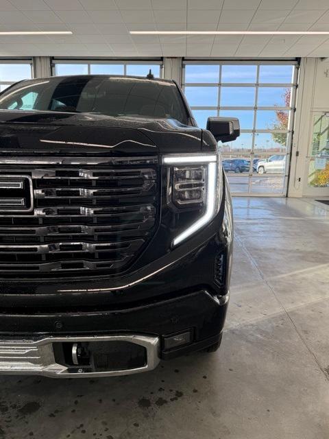 new 2025 GMC Sierra 1500 car, priced at $79,978