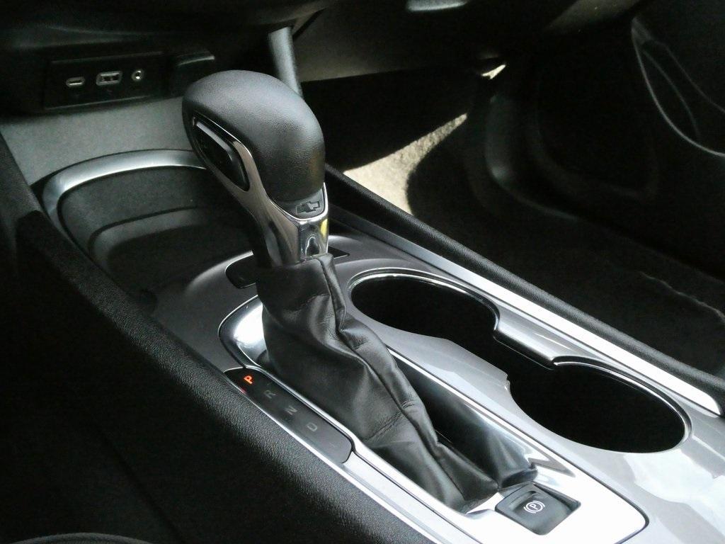 used 2022 Chevrolet Malibu car, priced at $16,729