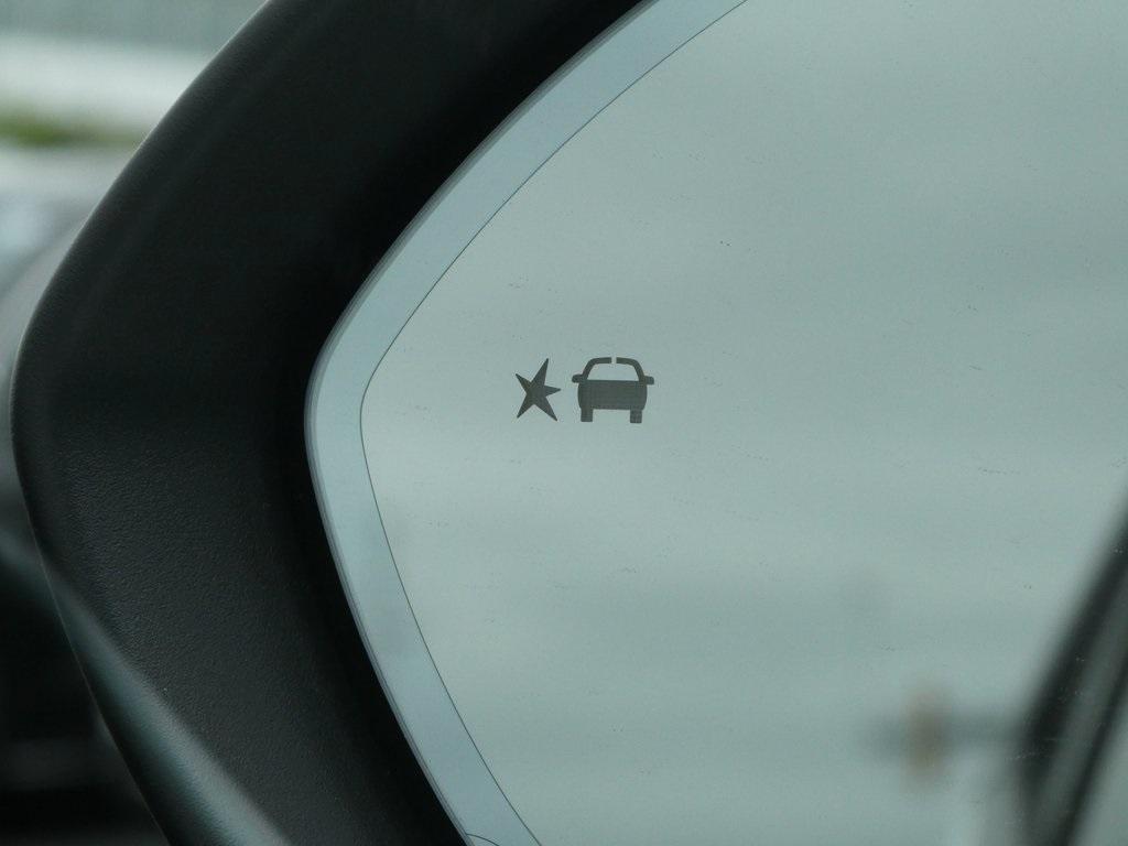 used 2025 Buick Envision car, priced at $36,997