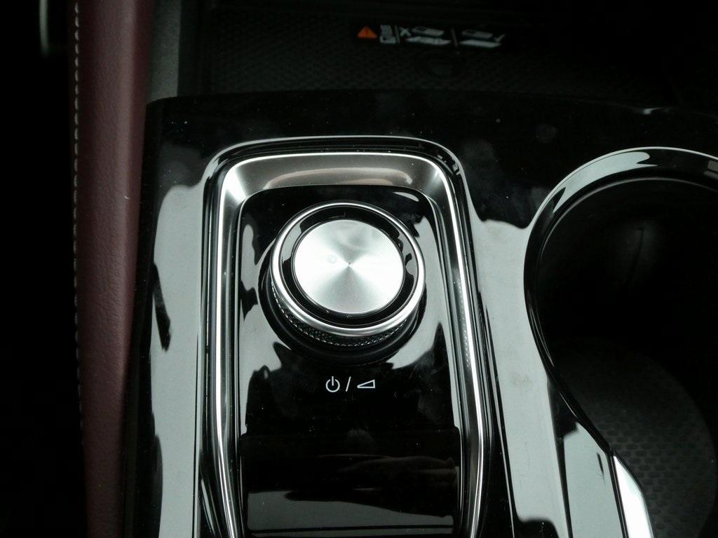 used 2025 Buick Envision car, priced at $36,997