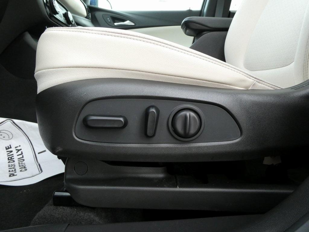 used 2022 Buick Encore GX car, priced at $21,581