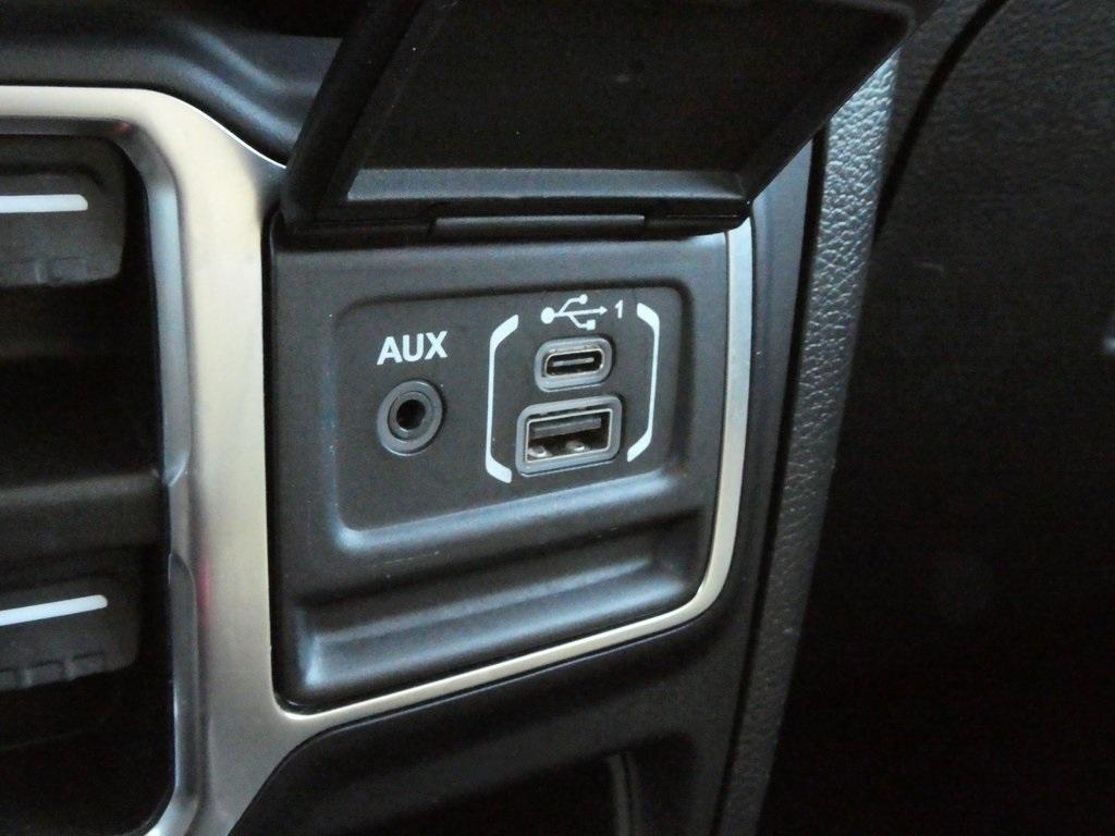 used 2023 Jeep Gladiator car, priced at $29,425