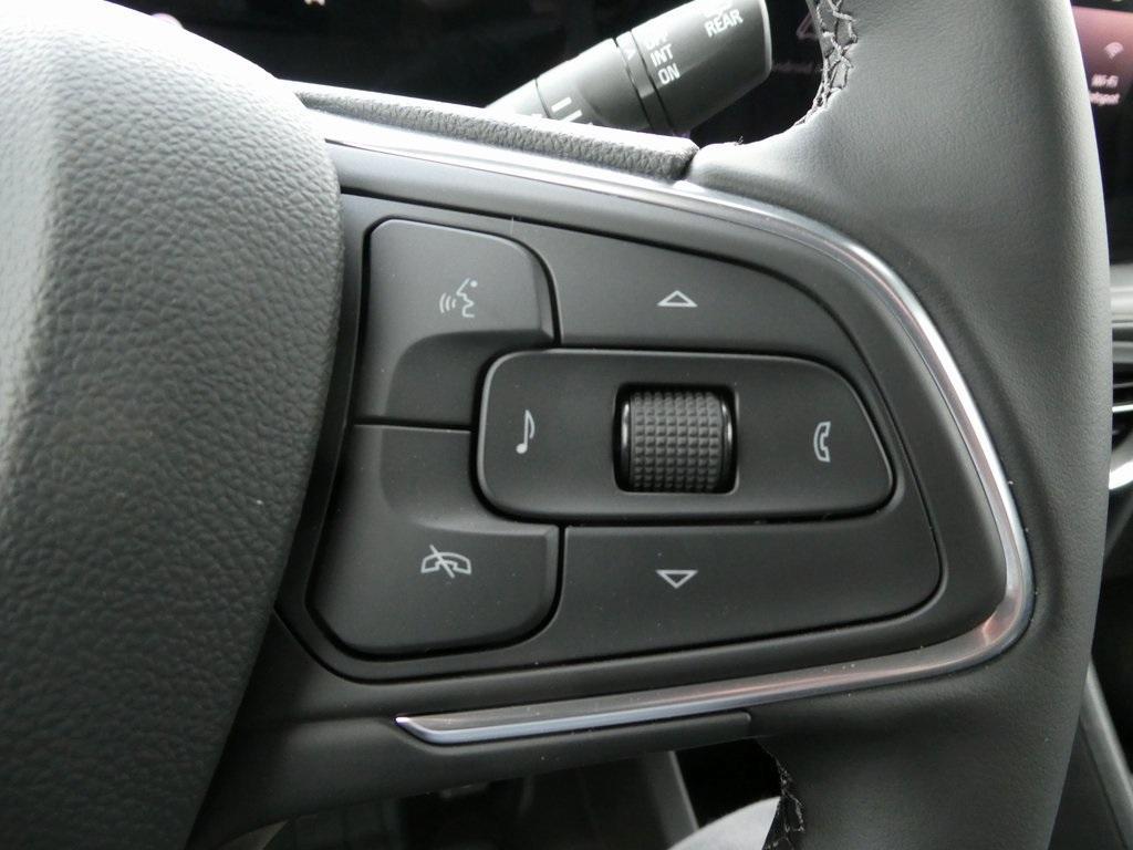 new 2025 Buick Encore GX car, priced at $29,220