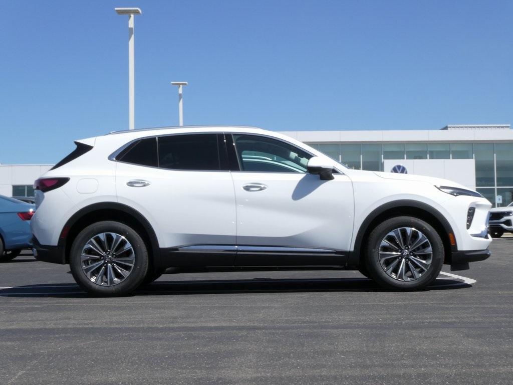 new 2025 Buick Envision car, priced at $36,600