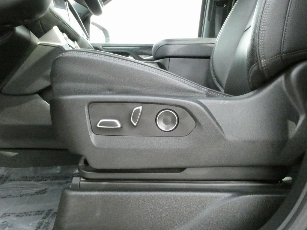 used 2023 GMC Yukon XL car, priced at $66,096
