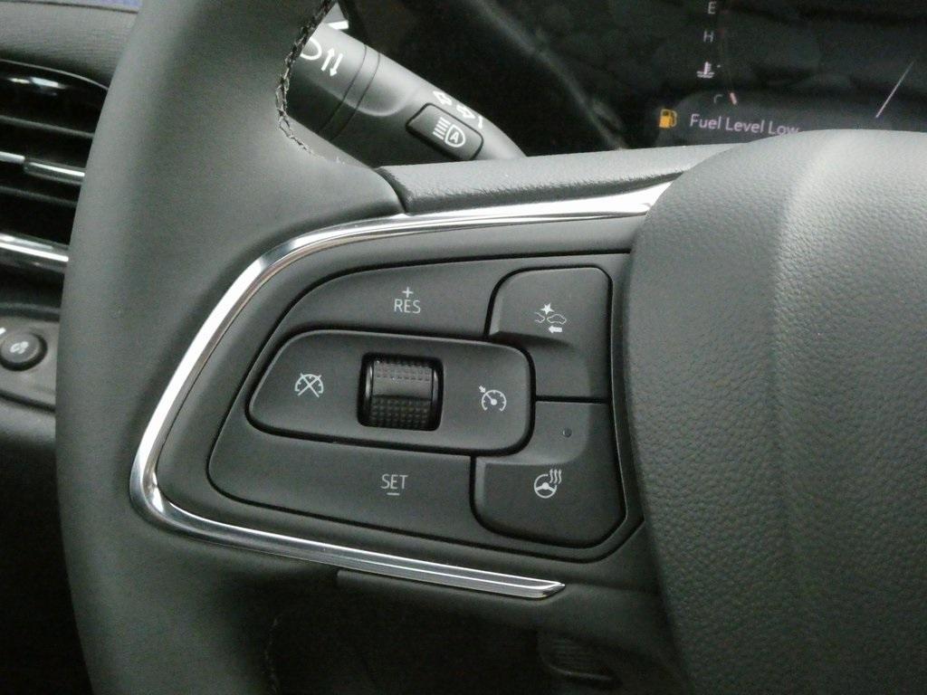 new 2025 Buick Envista car, priced at $29,469