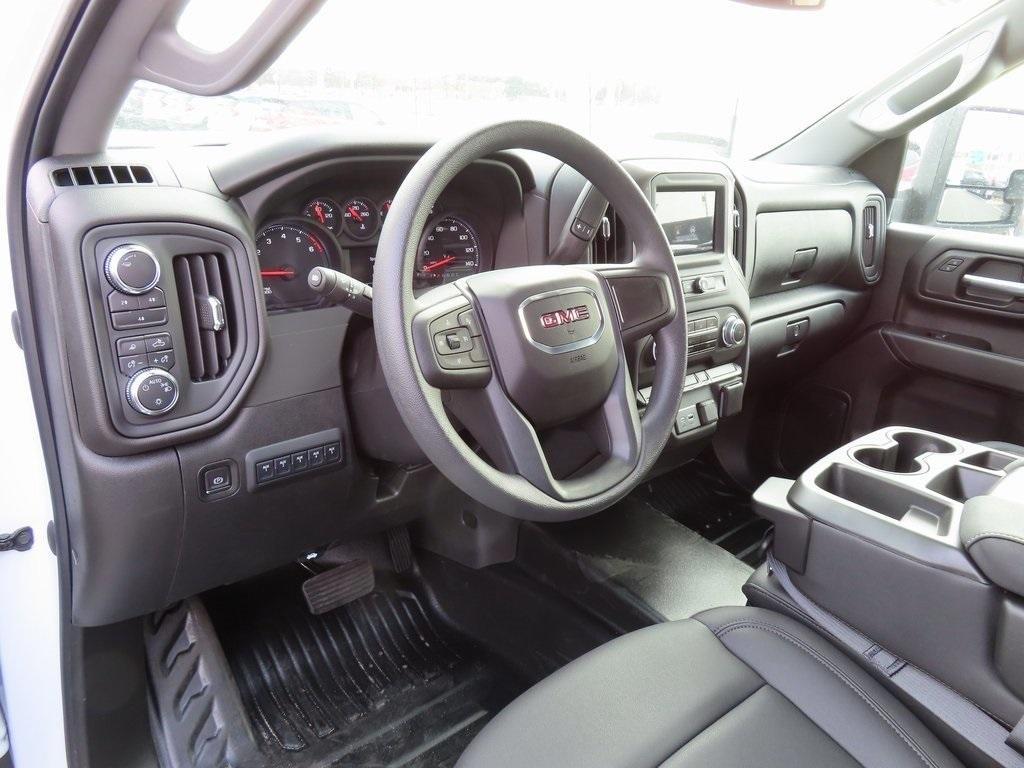 new 2024 GMC Sierra 3500 car, priced at $59,995